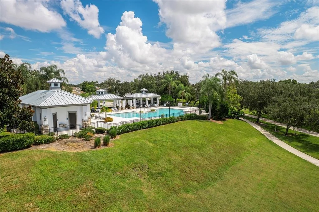 Photo of 1117 THORNBURY DRIVE