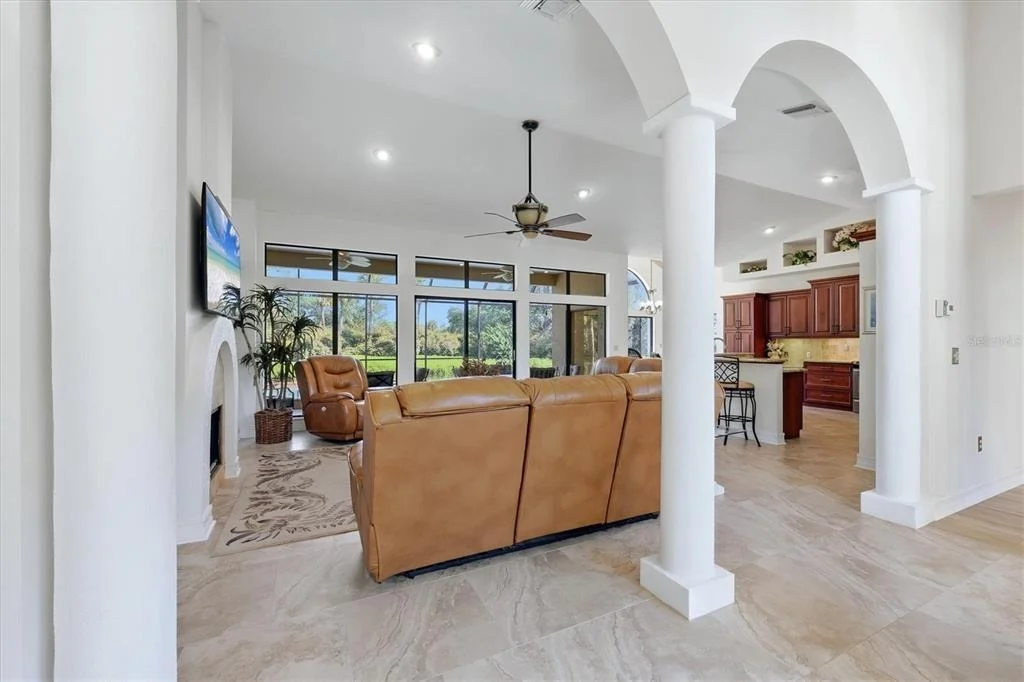 Photo of 4221 ESCONDITO CIRCLE