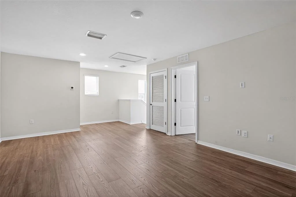 Photo of 11406 WARREN OAKS PLACE