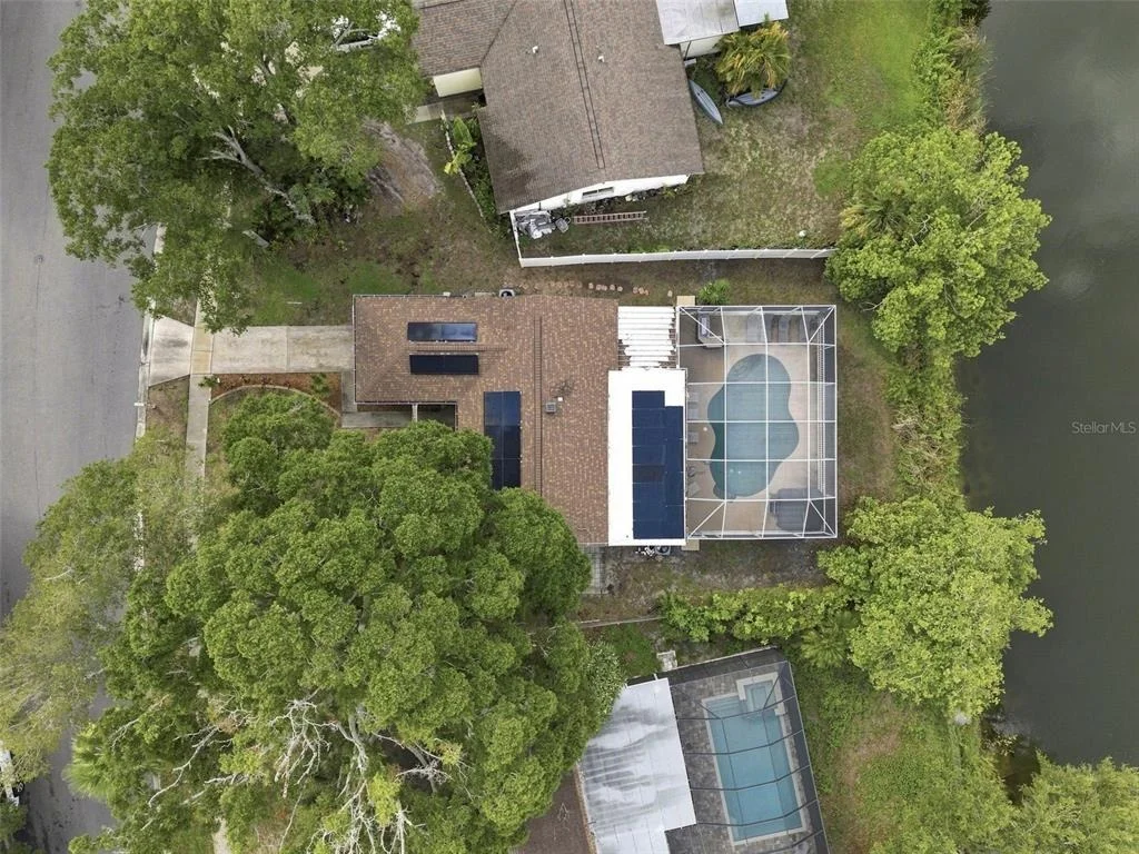 Photo of 2460 BEACON GROVES BOULEVARD