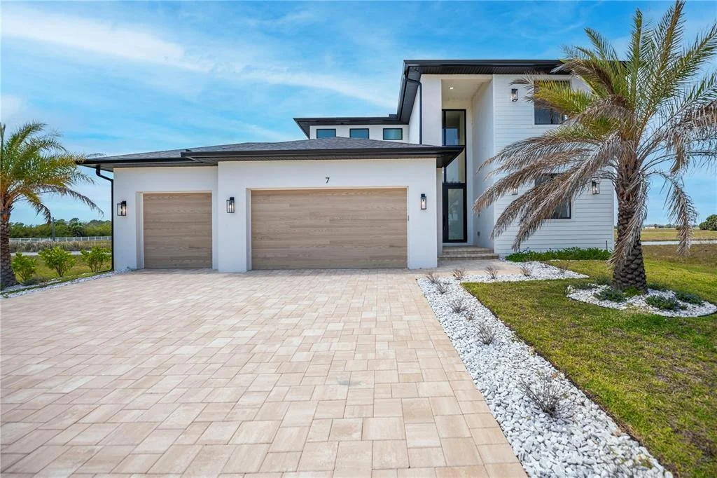 Photo of 7 SUNFLOWER DRIVE