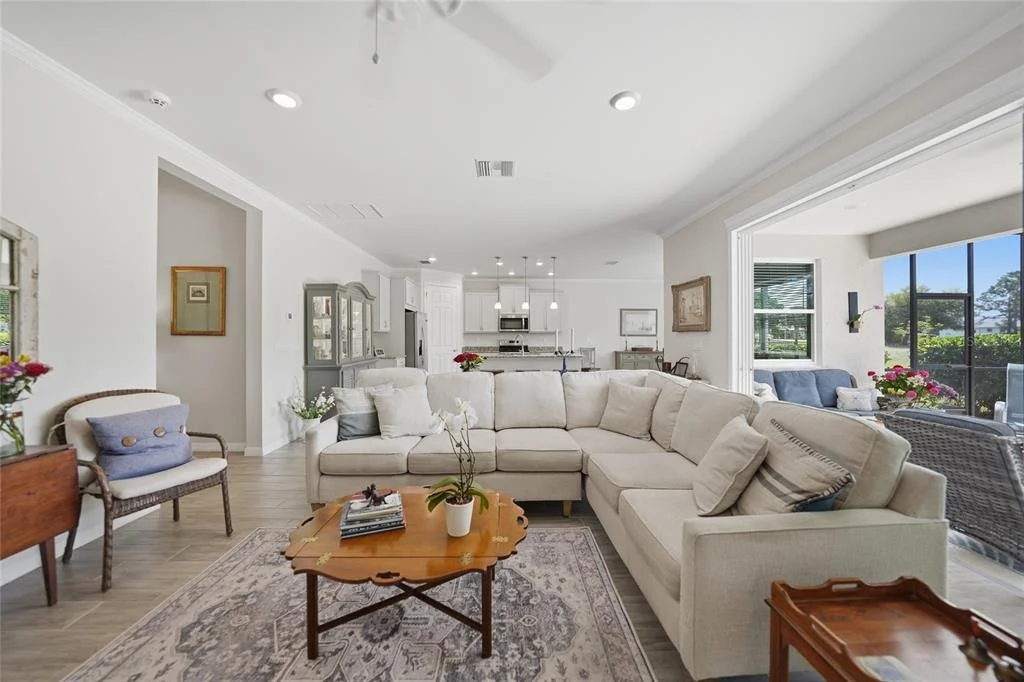 Photo of 25091 PALISADE ROAD