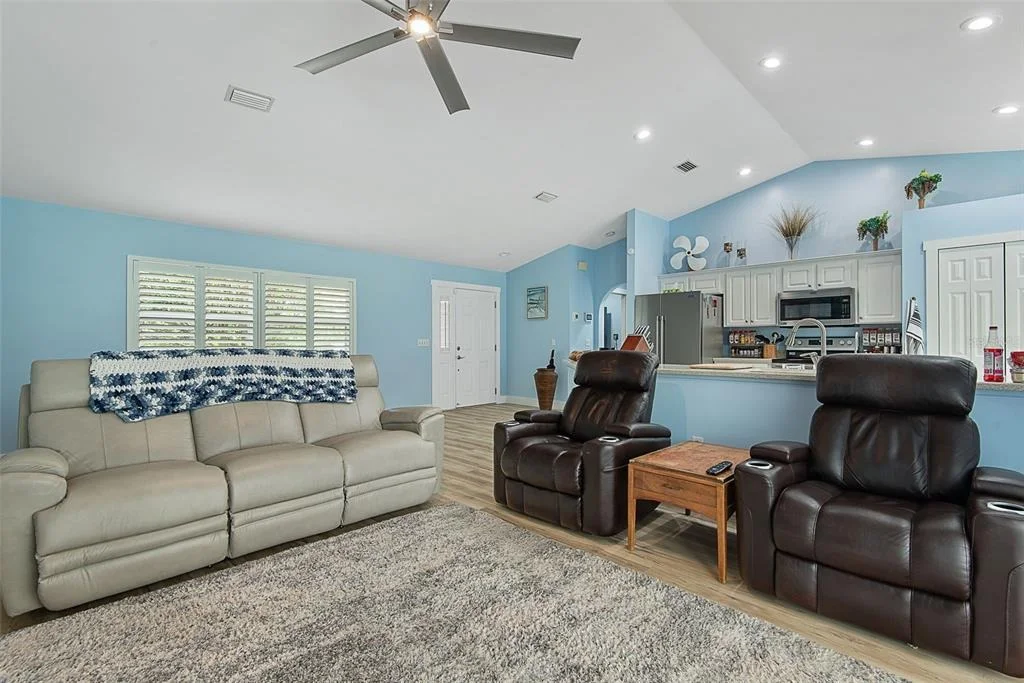 Photo of 62 BAYSIDE DRIVE