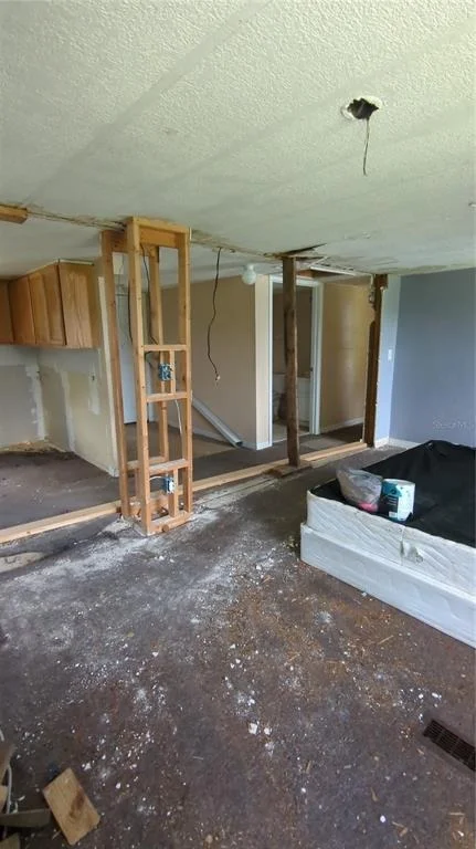 Photo of 16237 SE 58 PLACE