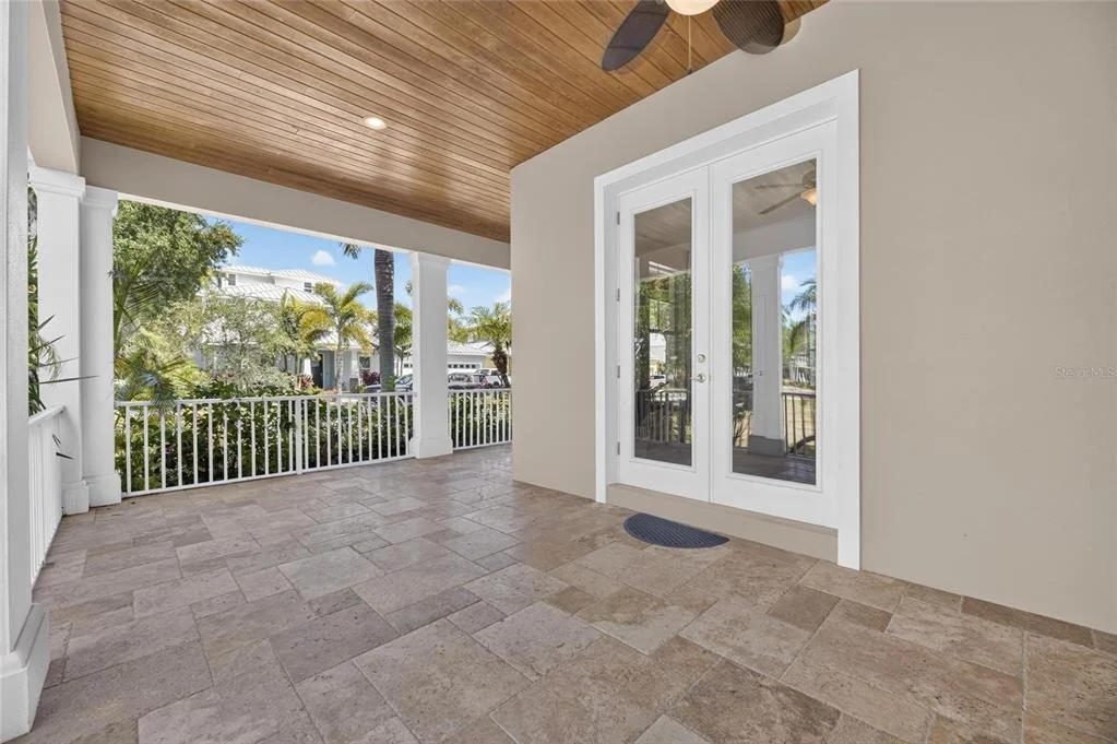 Photo of 824 ISLEBAY DRIVE