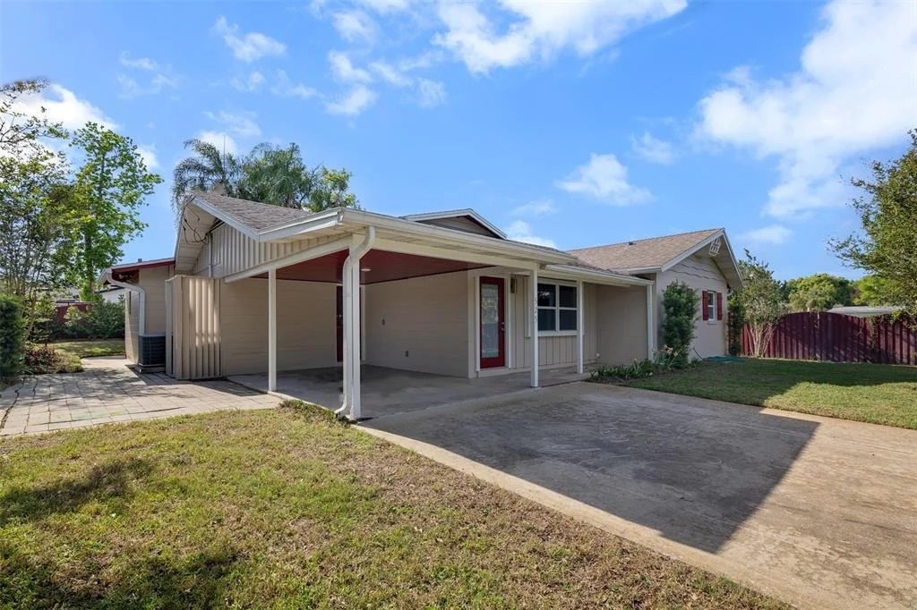 Photo of 525 OLOLU DRIVE