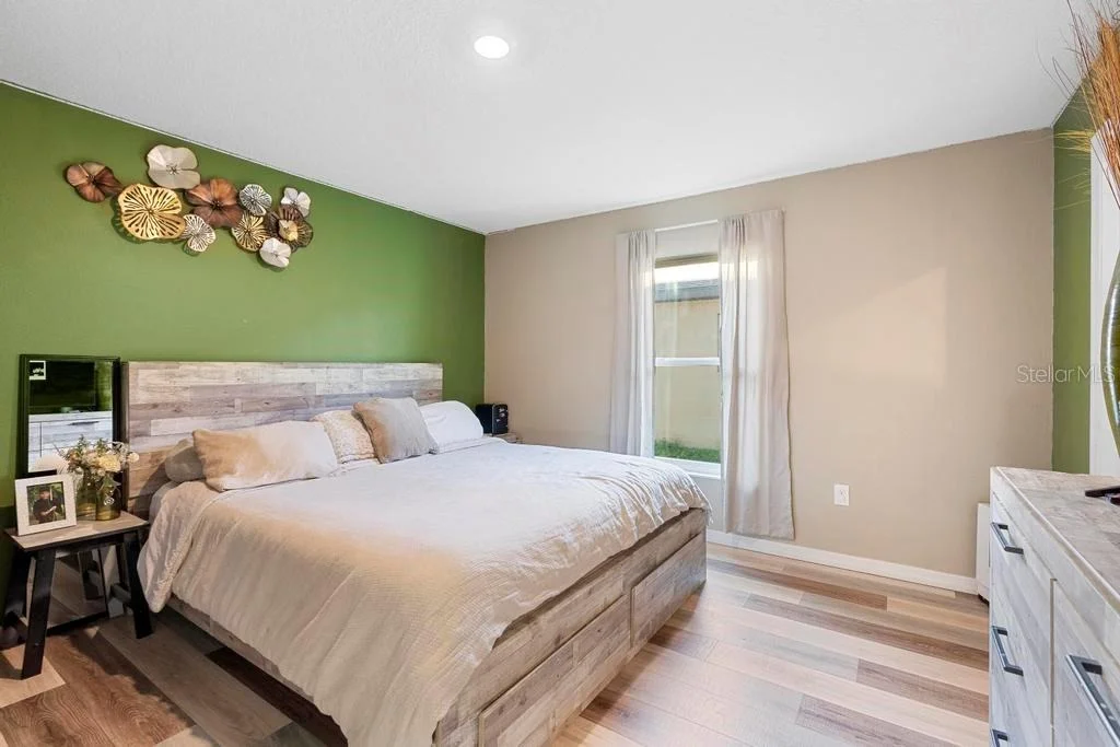 Photo of 440 KENSINGTON VIEW DRIVE
