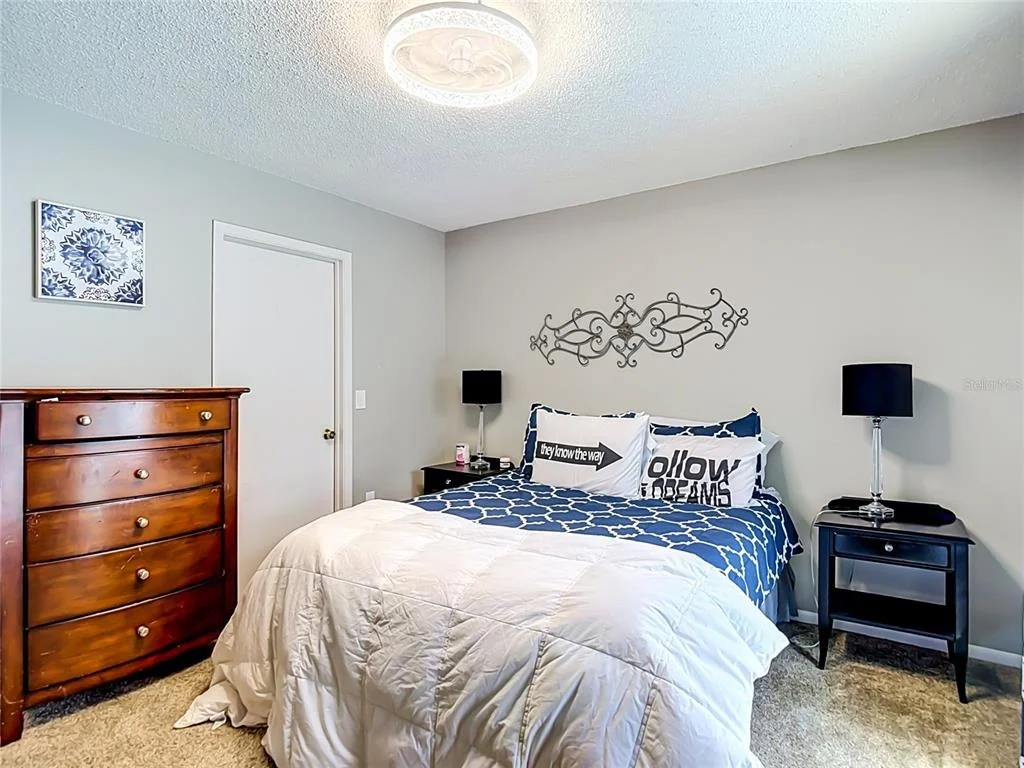 Photo of 10433 DUNKIRK ROAD