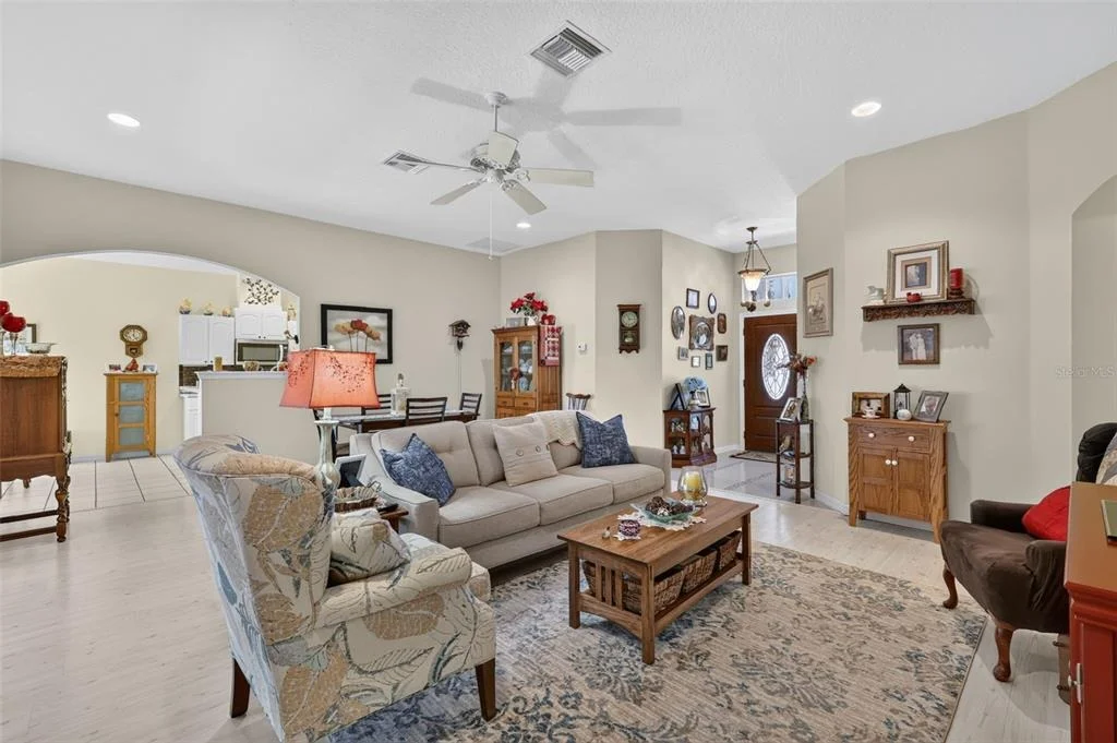 Photo of 5138 AURORA DRIVE