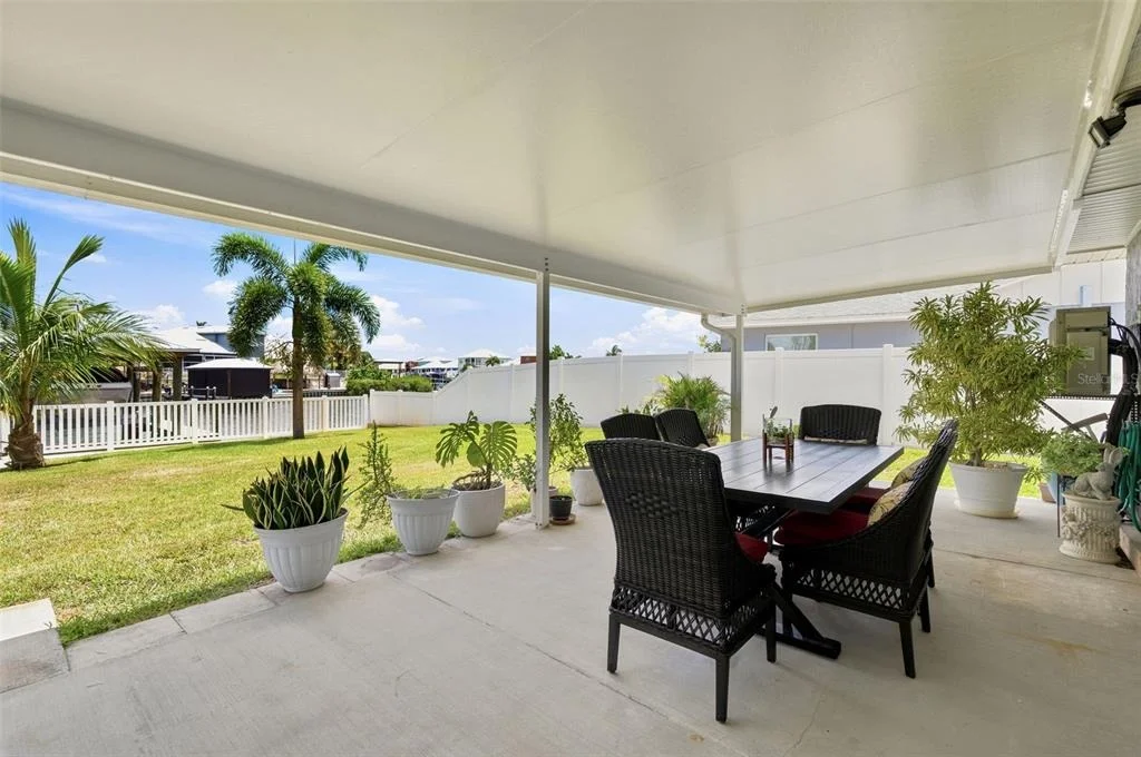 Photo of 485 FLAMINGO DRIVE