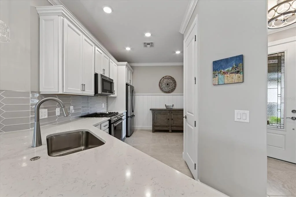 Photo of 7653 SUMMERLAND COVE
