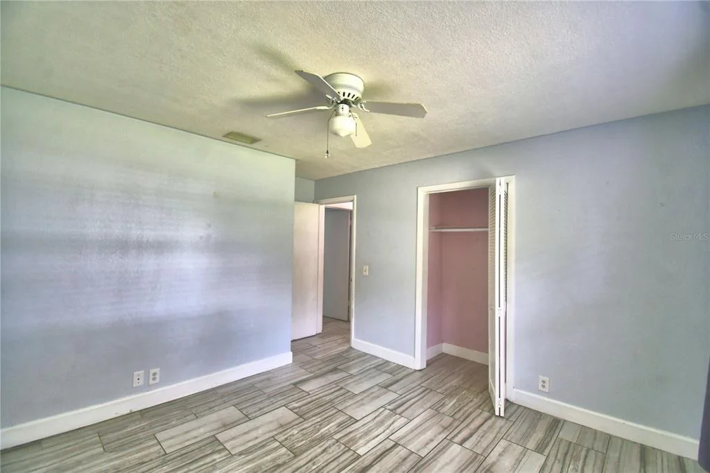 Photo of 153 BROWNING CIR