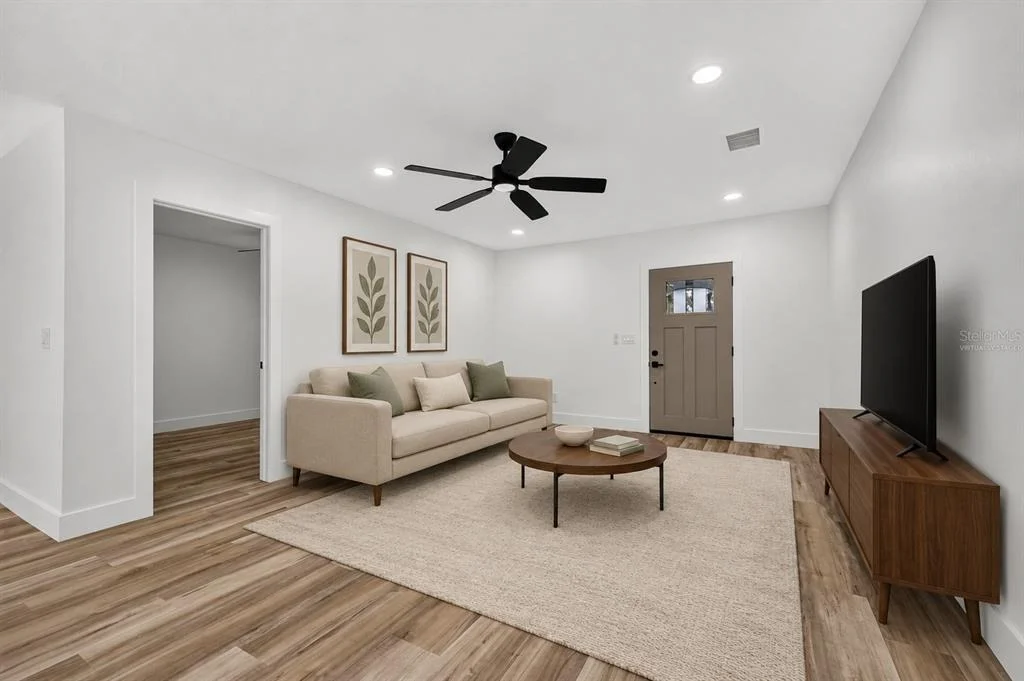 Photo of 11317 SYLVAN GREEN LANE