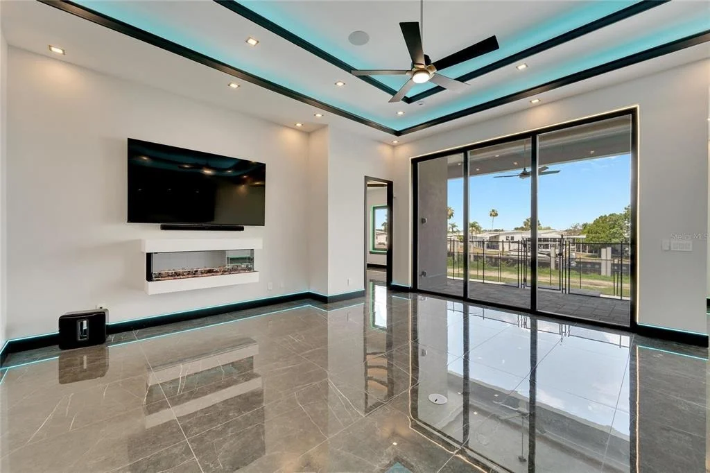 Photo of 6540 SIMONE SHORES CIRCLE