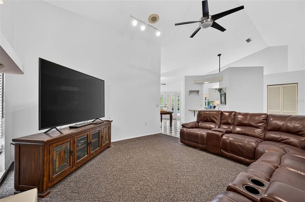 Photo of 105 JACARANDA BOULEVARD