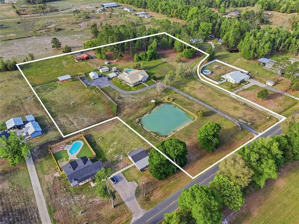 Photo of 6864 NW COUNTY ROAD 229A