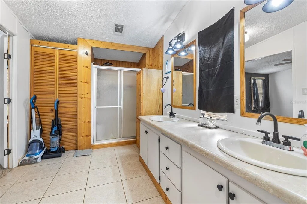 Photo of 4332 UPPER MEADOW ROAD