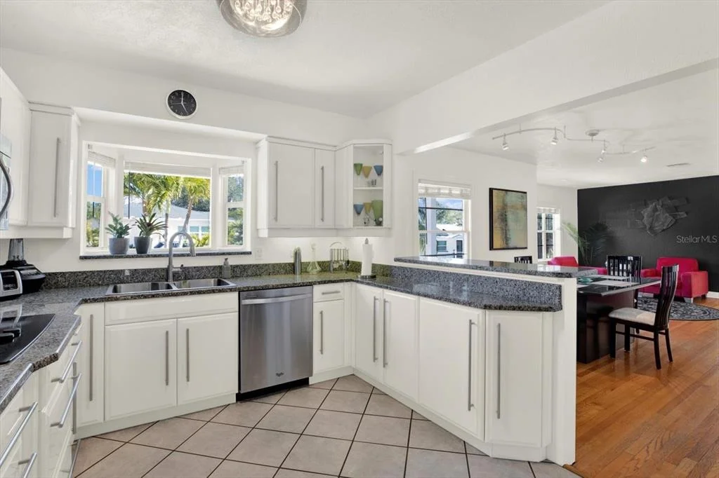 Photo of 504 FAIRVIEW ROAD