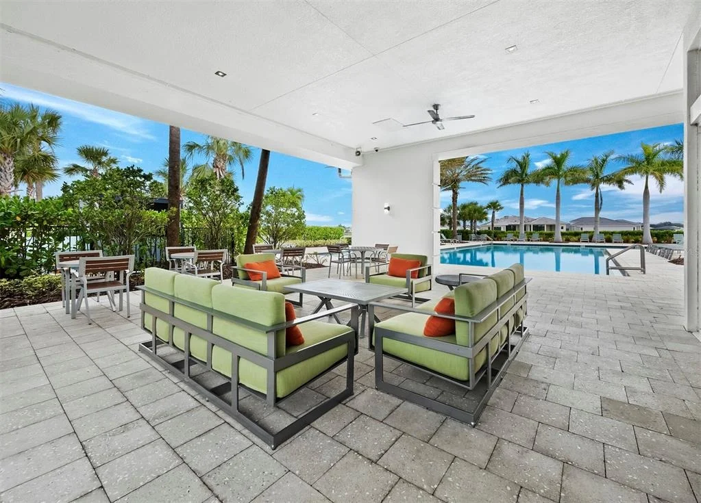 Photo of 8989 ARTISAN WAY