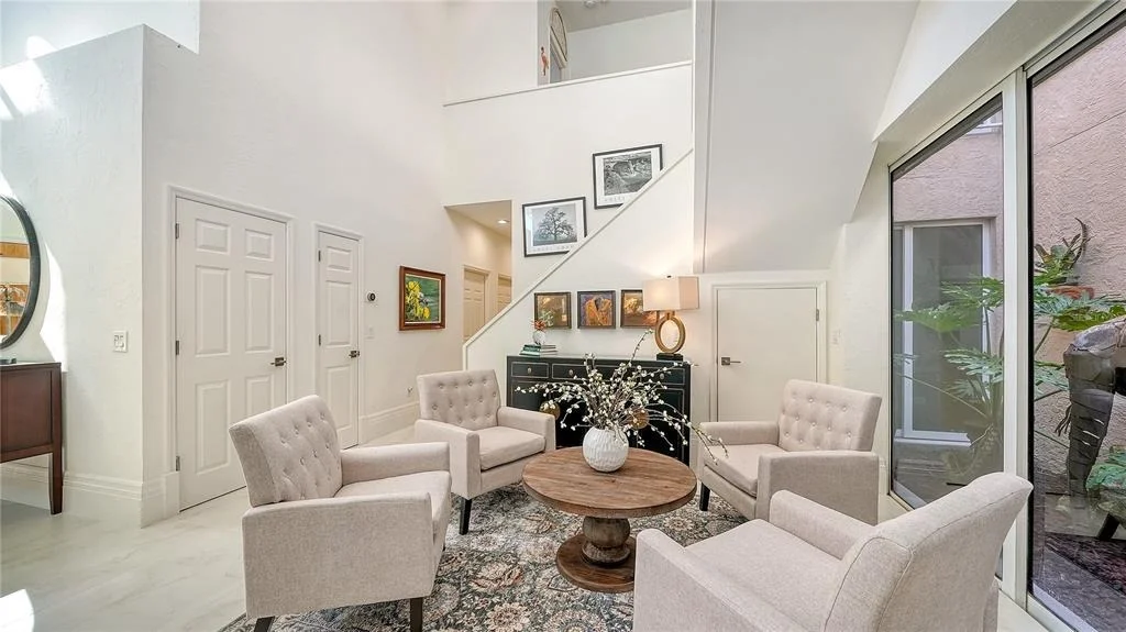 Photo of 3530 MISTLETOE LANE