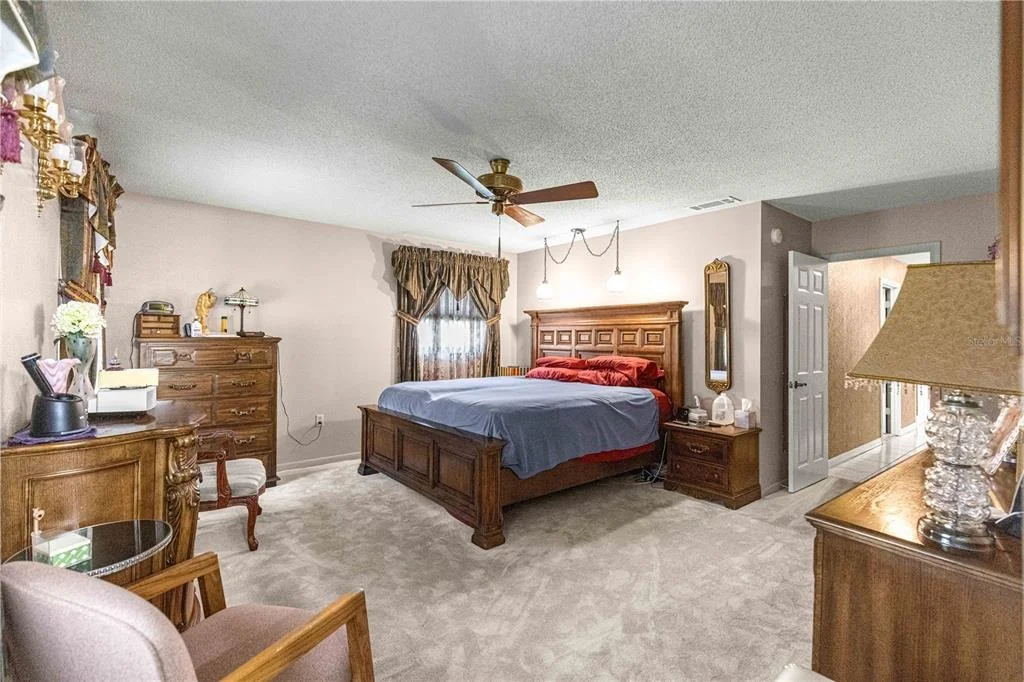 Photo of 3963 SE 15TH STREET