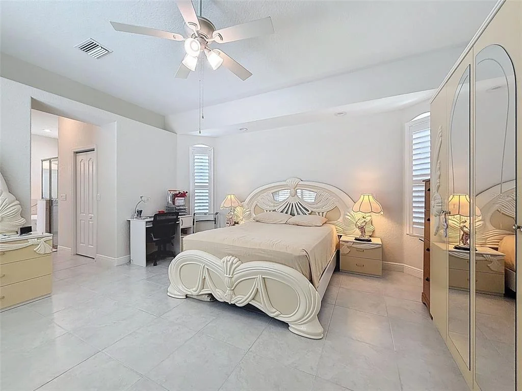 Photo of 1321 VALIANT AVENUE