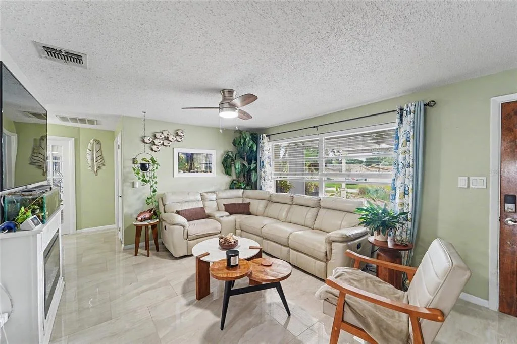 Photo of 1779 AVON LANE