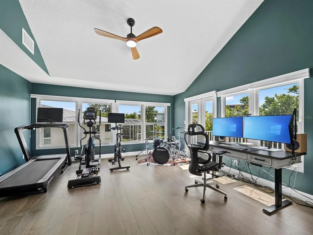 Photo of 430 ISLAND CIRCLE