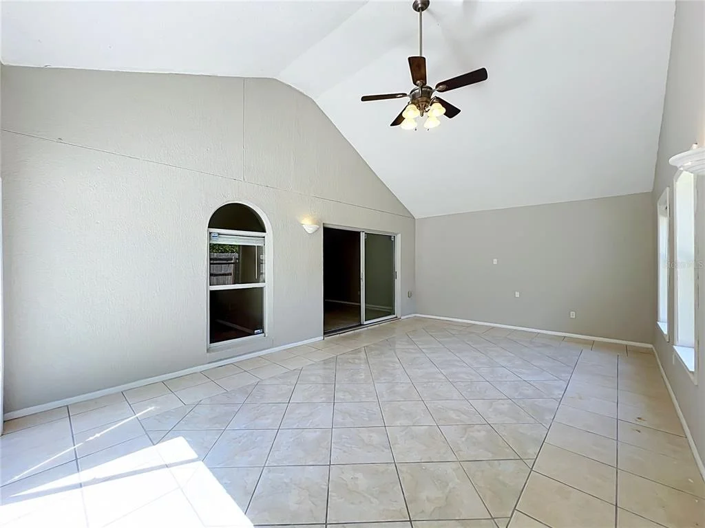 Photo of 1365 CRAWFORD DRIVE