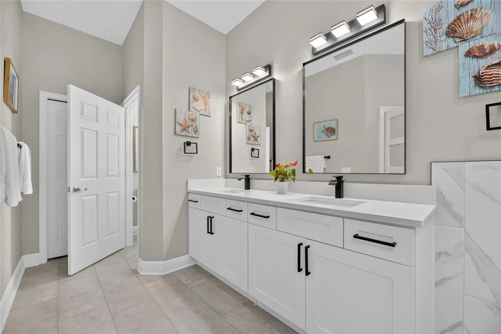 Photo of 435 MANNS HARBOR DRIVE