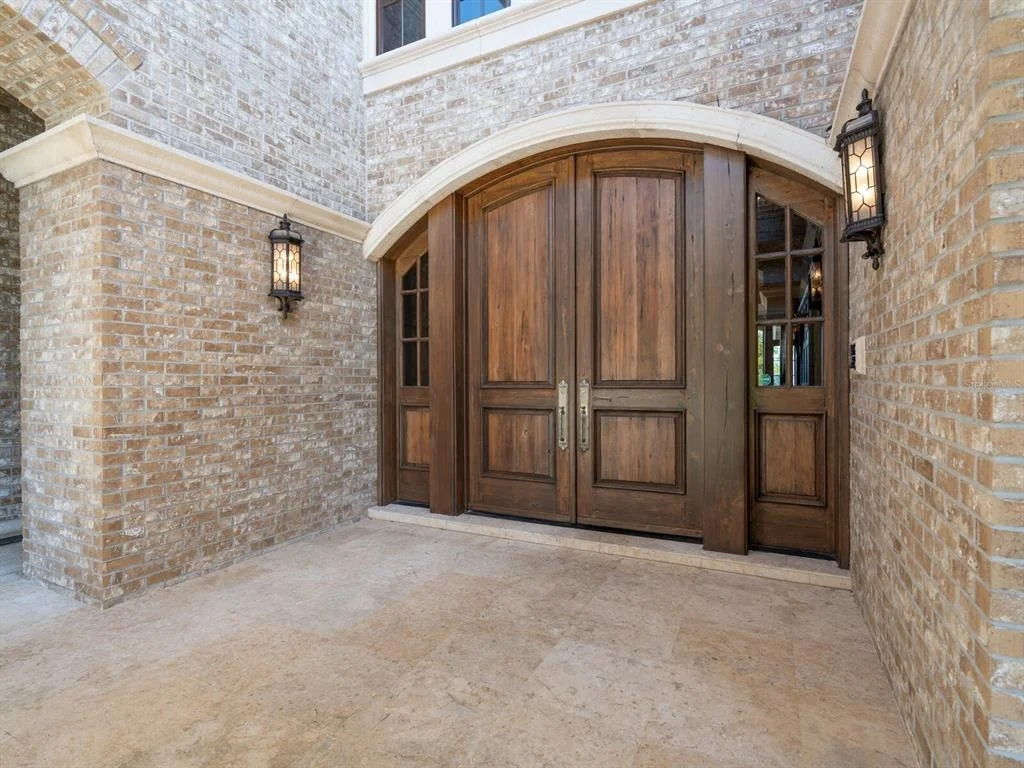 Photo of 1423 HILLVIEW DRIVE