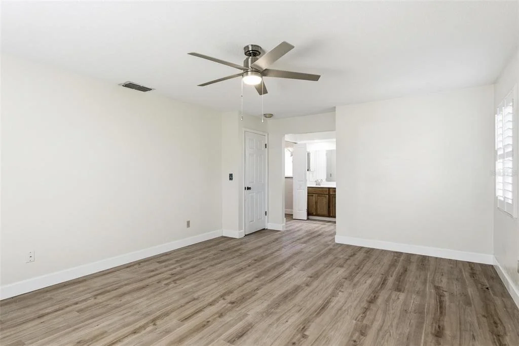 Photo of 33 E SEA HARBOR