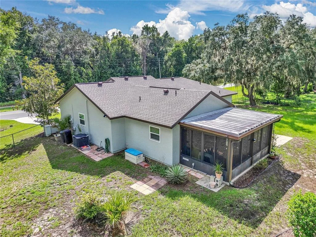 Photo of 814 OAK ROAD