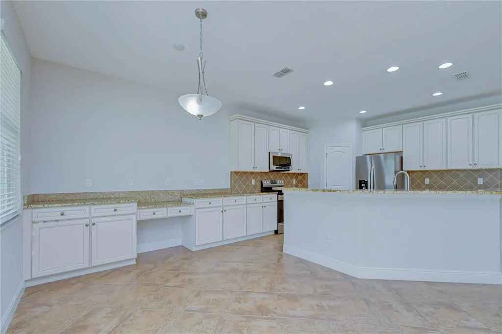 Photo of 6622 FAIRWATER DRIVE