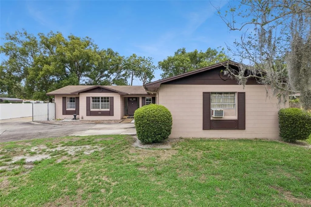 Photo of 8006 MONTEZUMA TRAIL