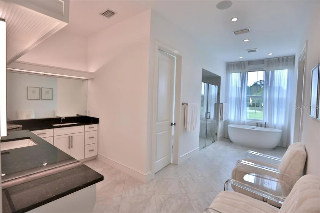 Photo of 601 SE 80TH STREET