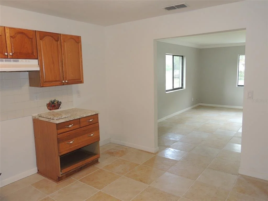 Photo of 13250 NE 52ND PLACE