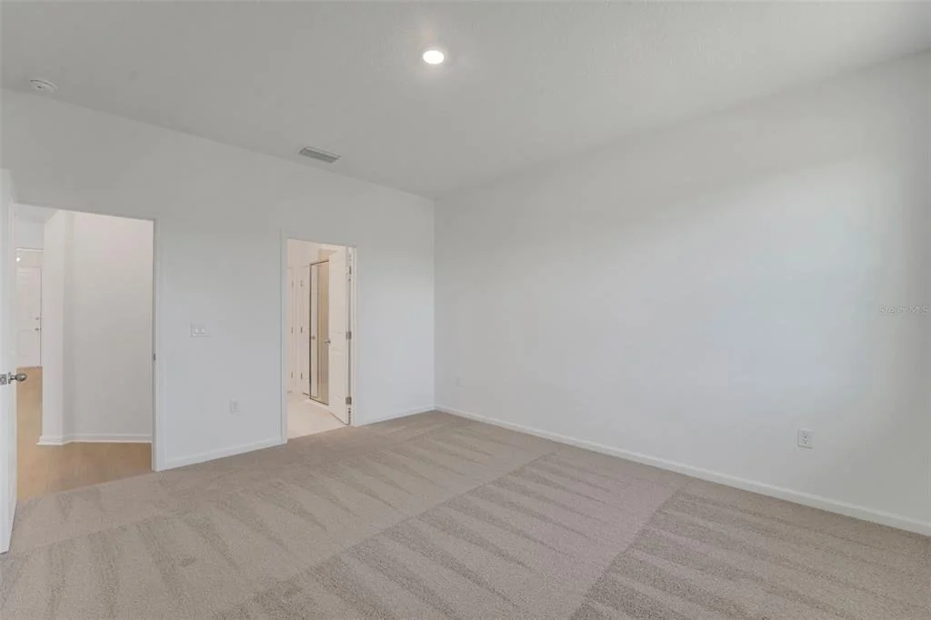 Photo of 300 MEREDITH BOULEVARD
