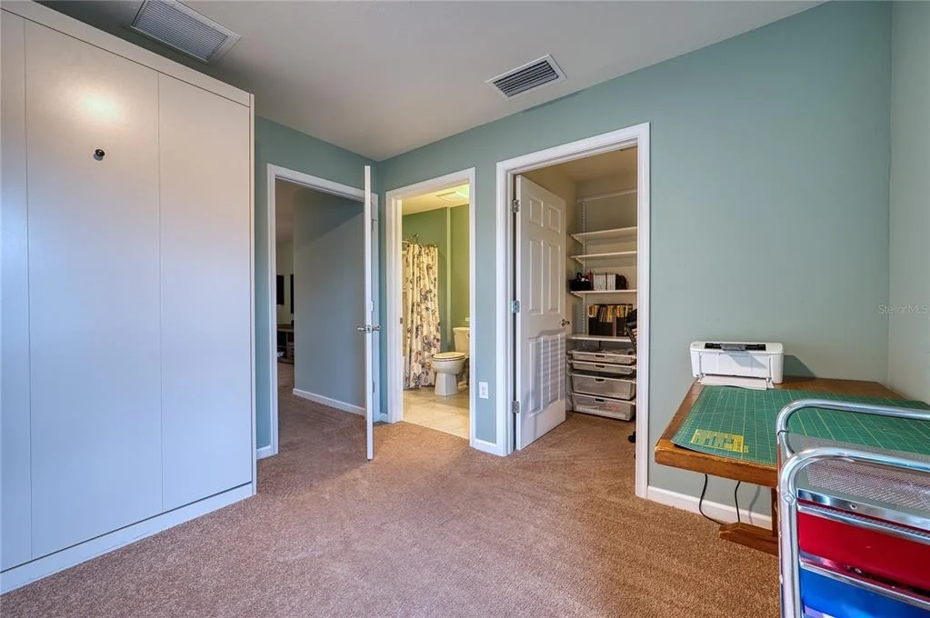 Photo of 17044 KENTON TERRACE