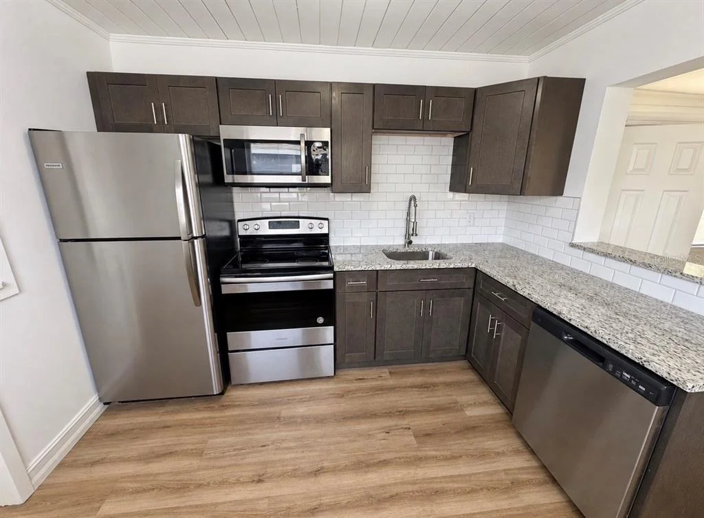 Photo of 640 N 8TH STREET