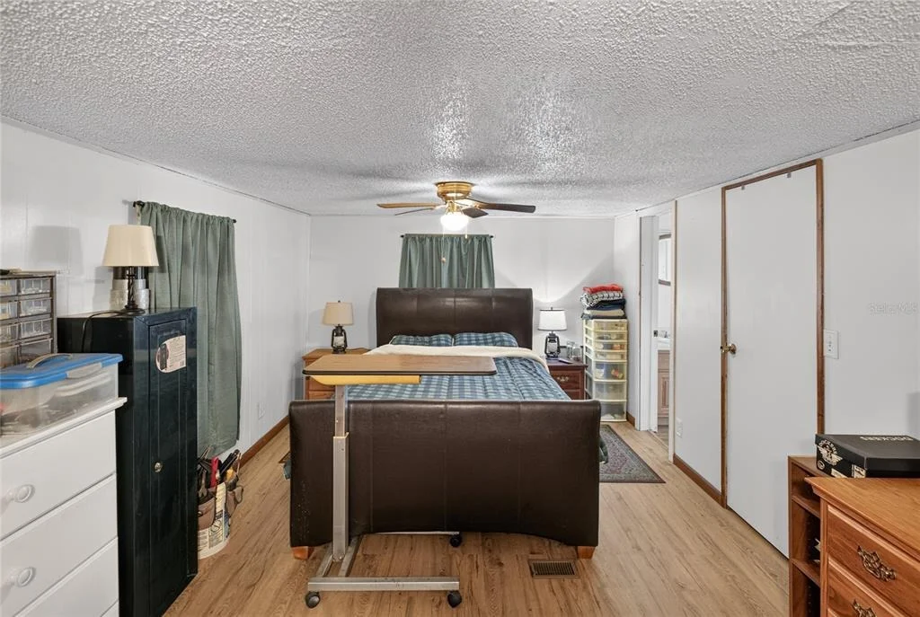 Photo of 9284 NW CR  225