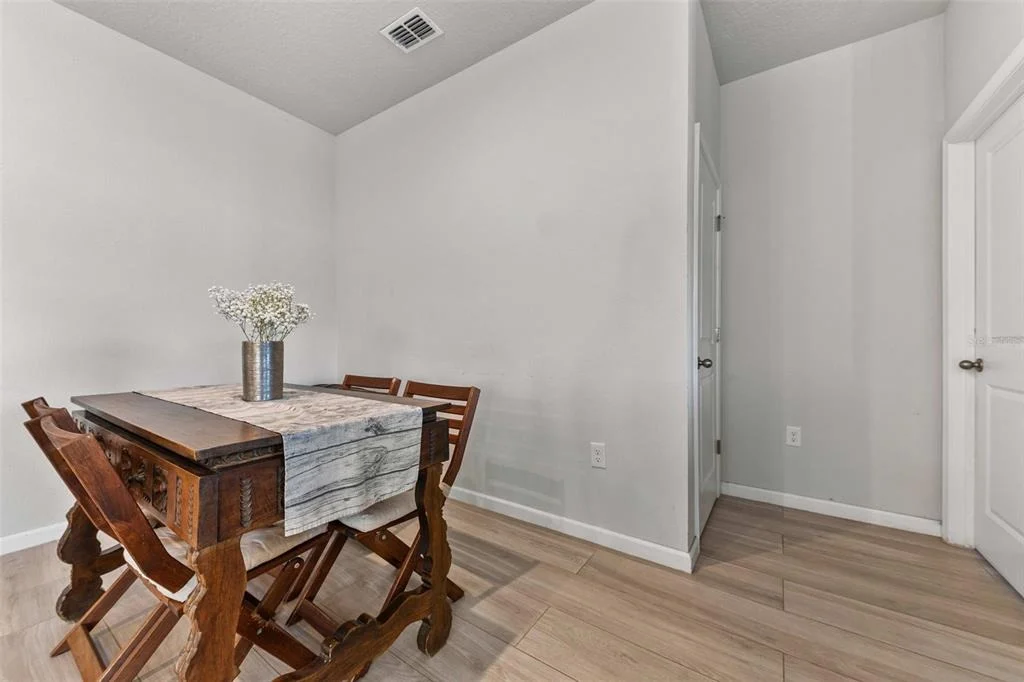 Photo of 194 EAGLE HARBOR WAY