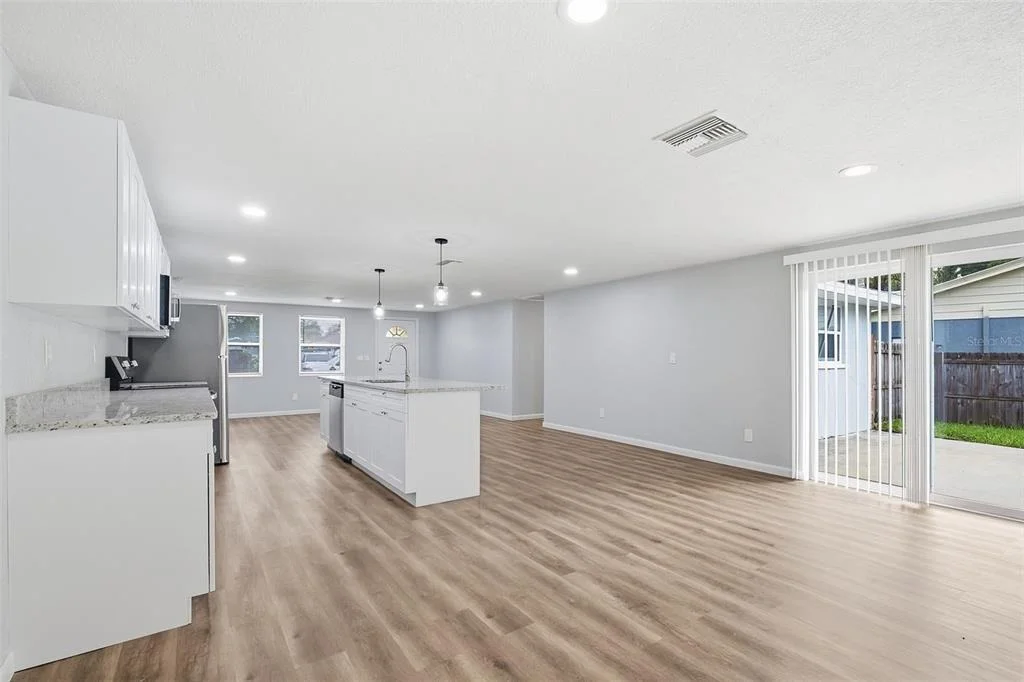 Photo of 8531 HORIZON LANE
