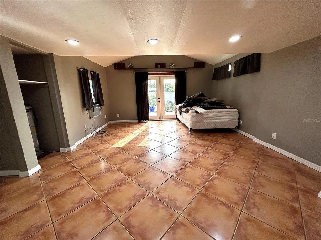 Photo of 5489 MEADOWLARK LANE