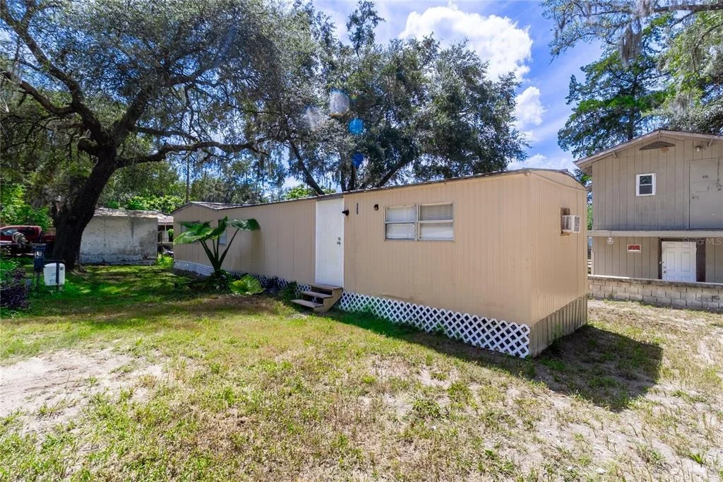 Photo of 335 N COUNTY ROAD 315