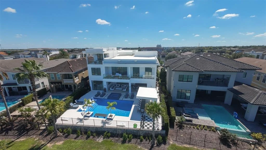 Photo of 900 GOLDEN BEAR DRIVE