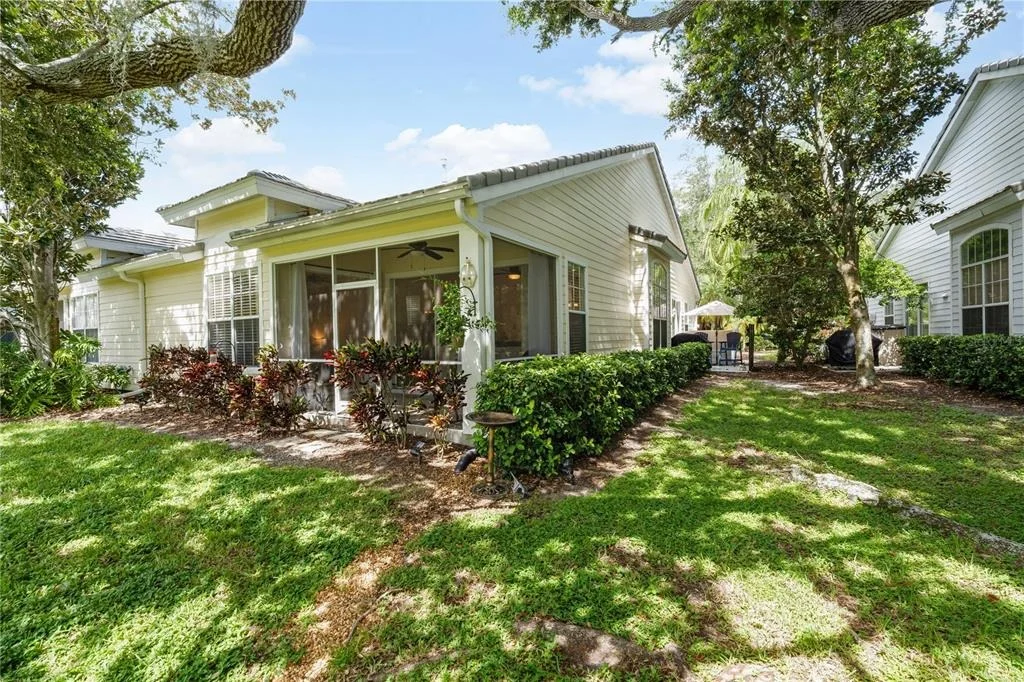 Photo of 7617 WHITEBRIDGE GLEN