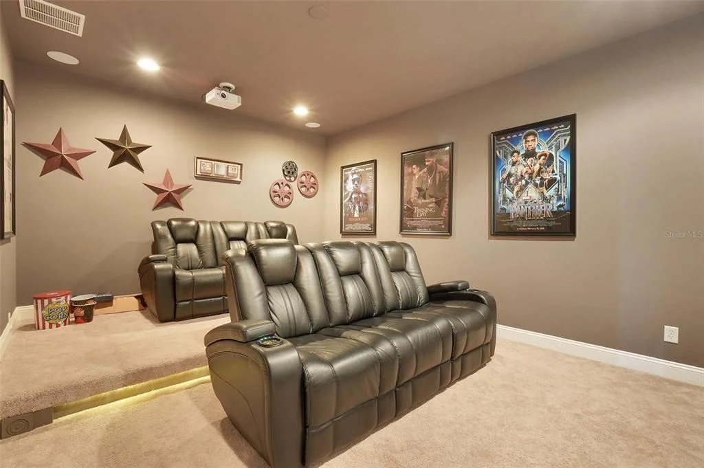 Photo of 11045 LEMAY DRIVE