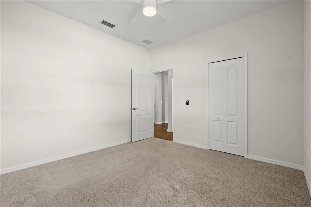 Photo of 128 AVENS DR