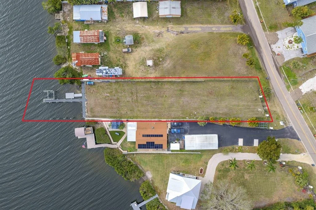 Photo of 3304 W SHELL POINT ROAD